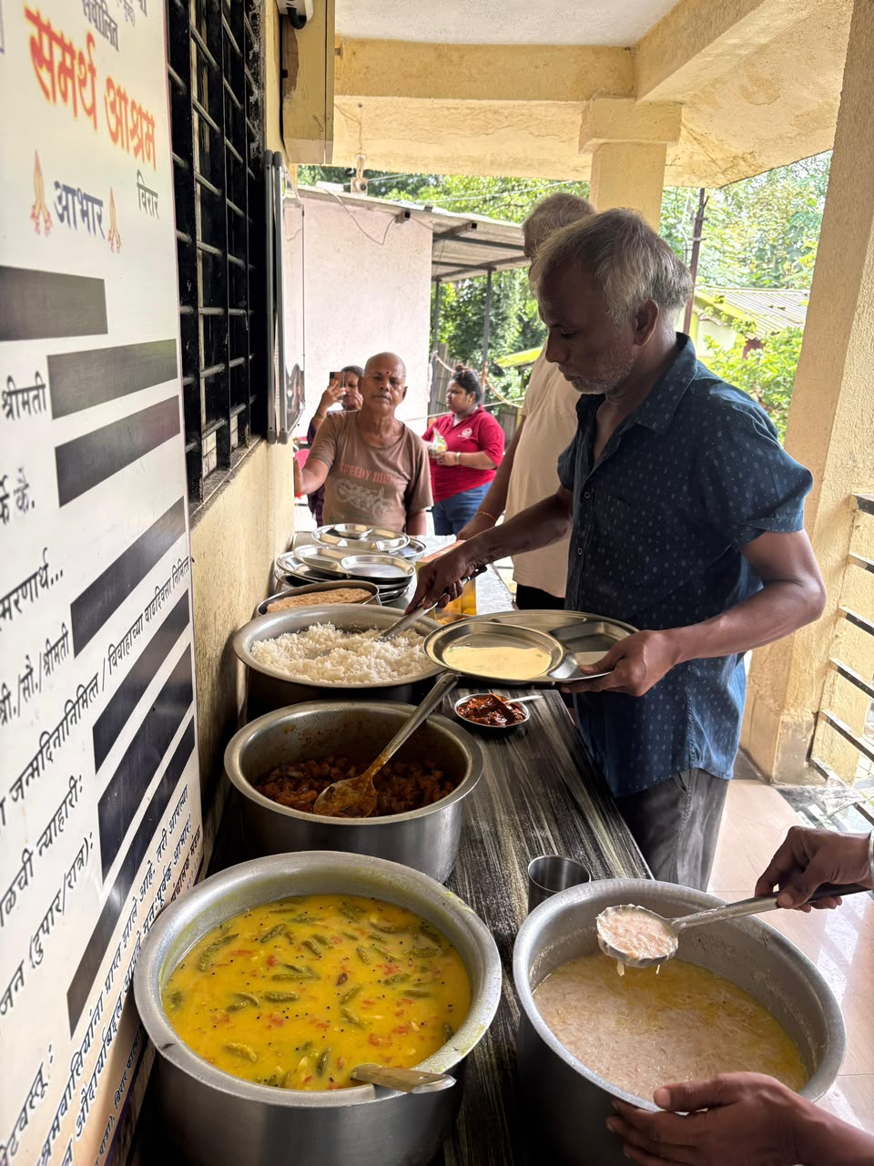 Thodi Si Care, Bahut Saari Muskaan: Old Age Home Support Drive